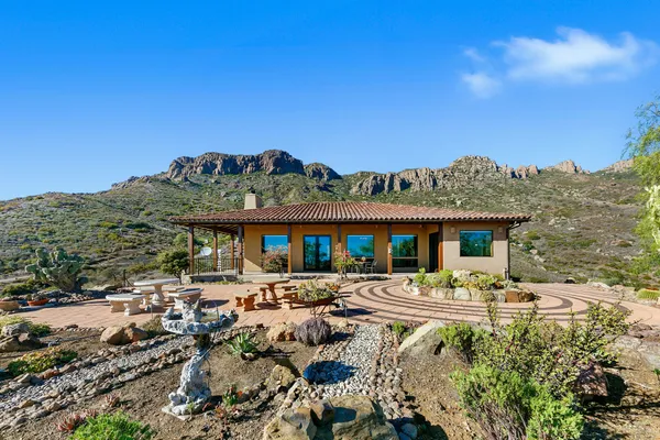 $2,395,000 | 8400 Mipolomol Road, Malibu, CA 90265