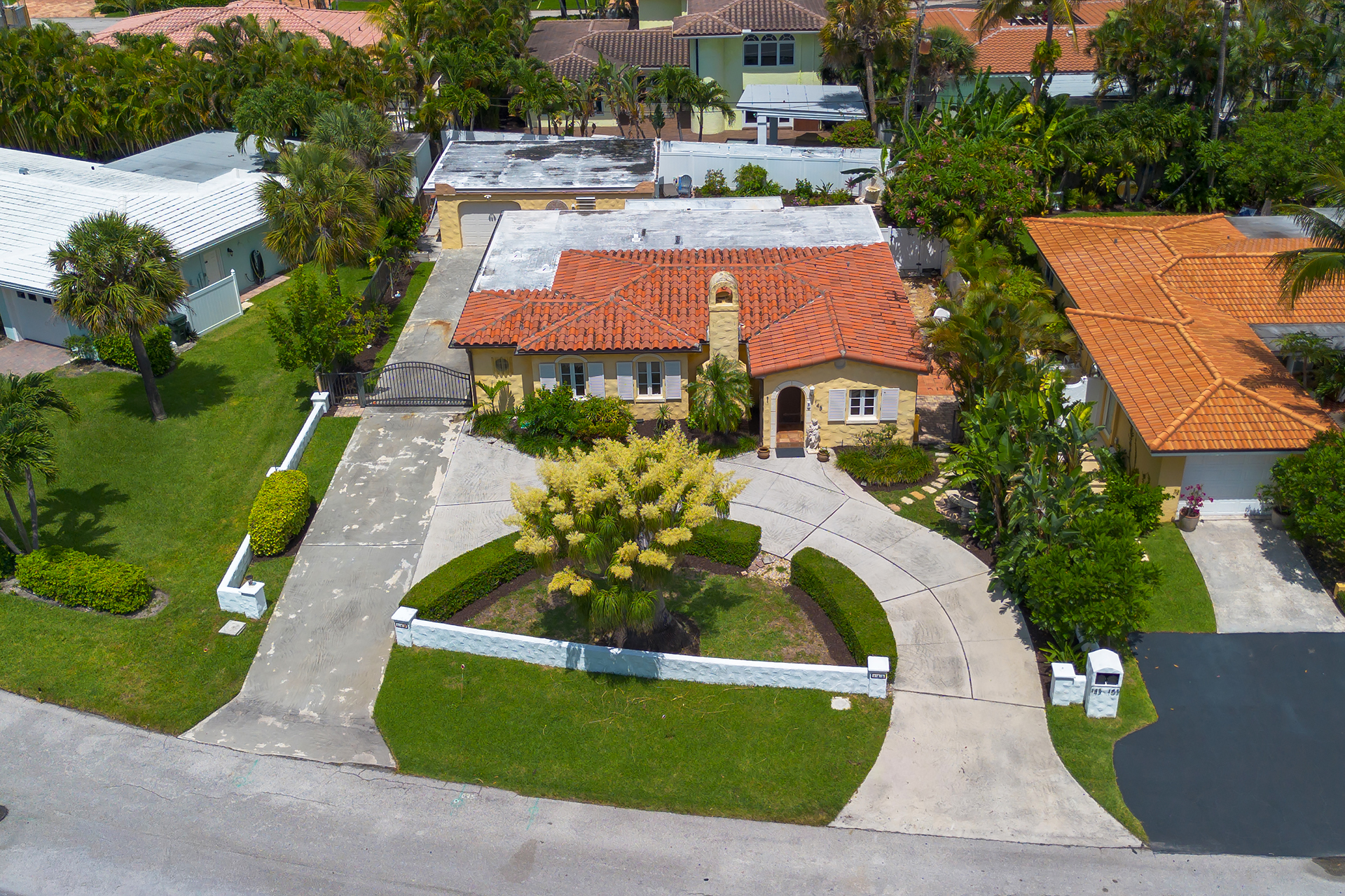 145 Northeast Spanish Court Boca Raton, FL 33432 - Photo 39 of 46