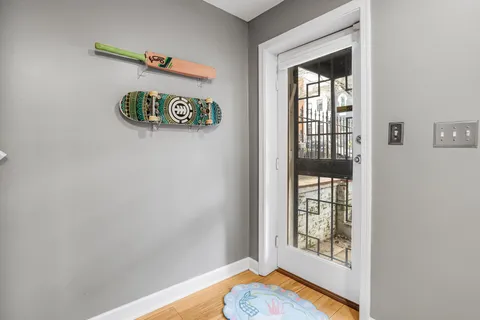 $799,900 | 313 M Street Northwest, Washington, DC 20001