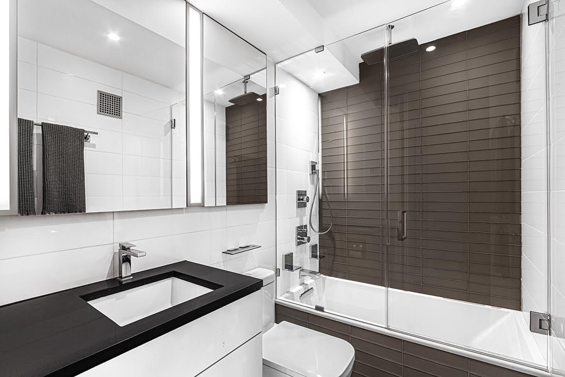 445 West 54th Street, Unit 5B Manhattan, NY 10019 - Photo 9 of 11