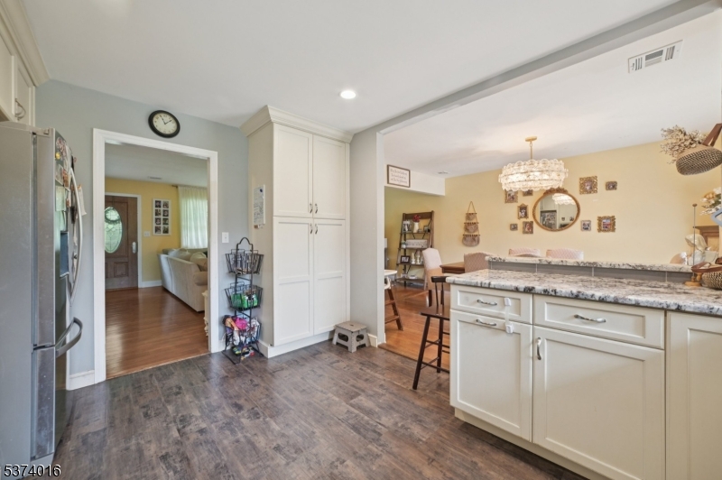 2 Lyonsville Road Boonton, NJ 07005 - Photo 11 of 36