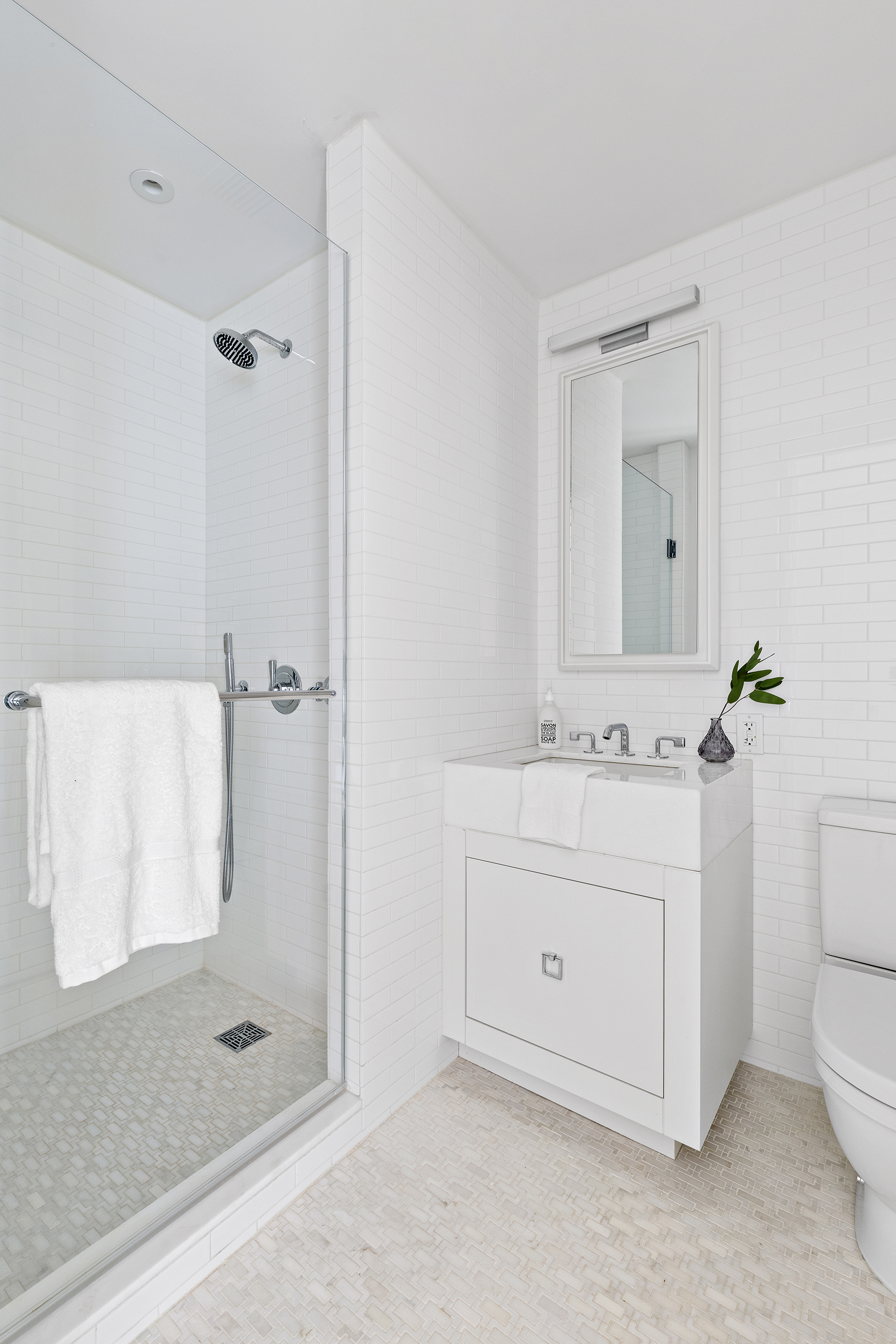 210 West 77th Street, Unit 10W Manhattan, NY 10024 - Photo 16 of 22