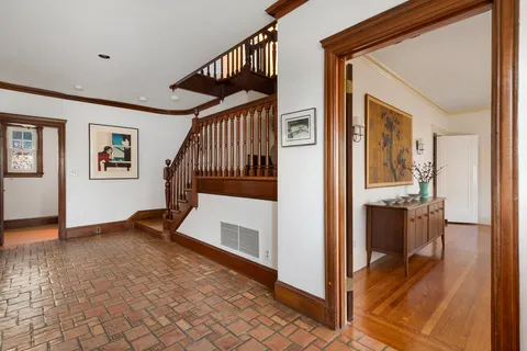 $2,195,000 | 82 Freeman Parkway, Providence, RI 02906
