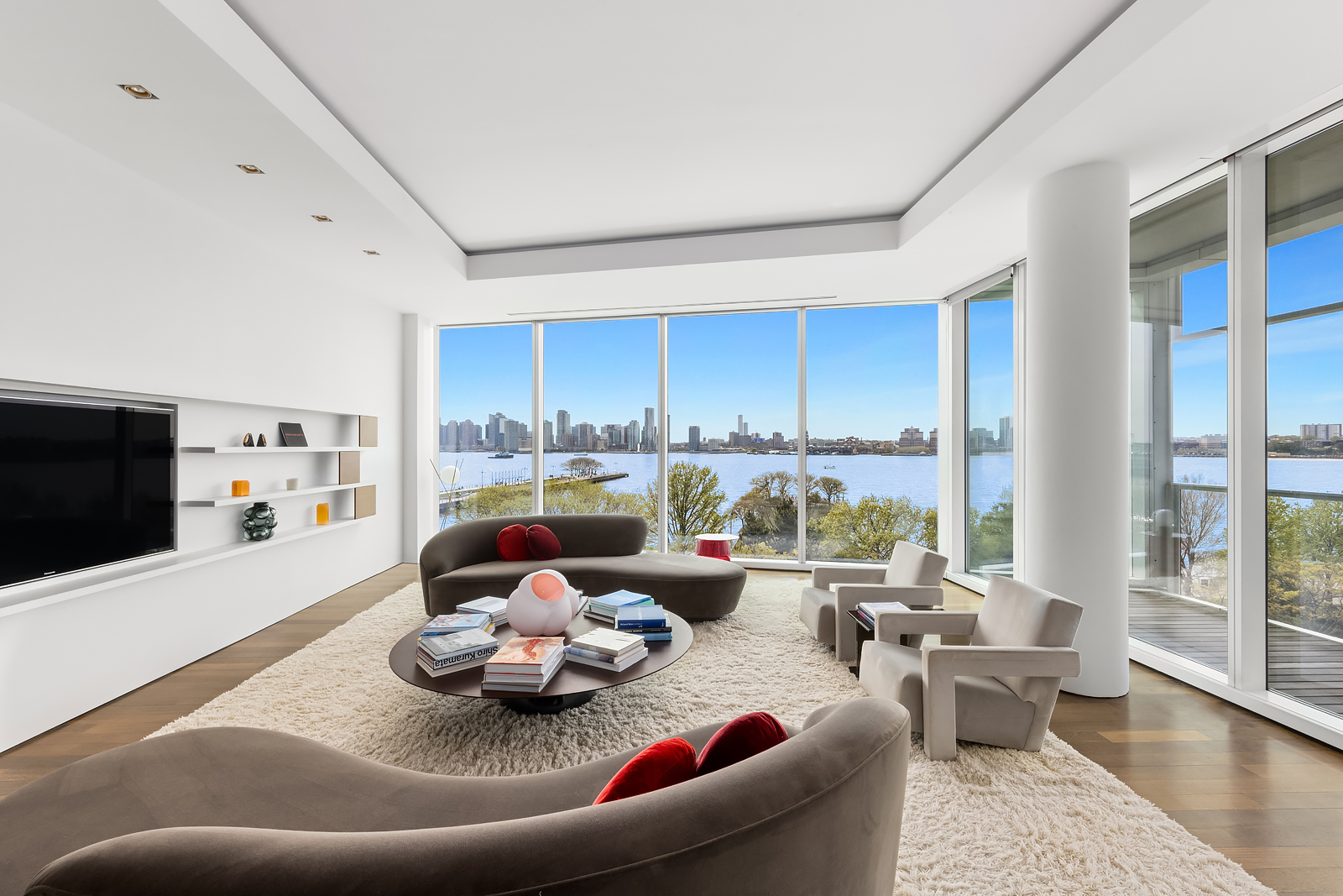 165 Charles Street, Unit 12 Manhattan, NY 10014 - Photo 4 of 26