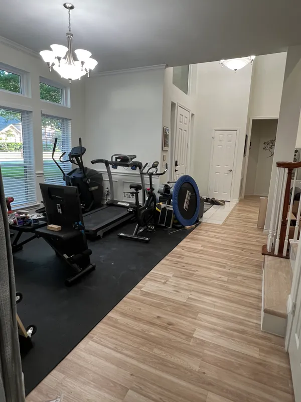 Contact Agent | 2105 Leeds Drive, Plano, TX 75025