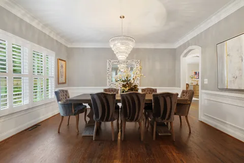 $2,850,000 | 8610 Hartsdale Avenue, Bethesda, MD 20817