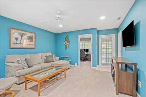 $719,000 | 5280 Kestrel Crossing Drive, Alexandria, VA 22312