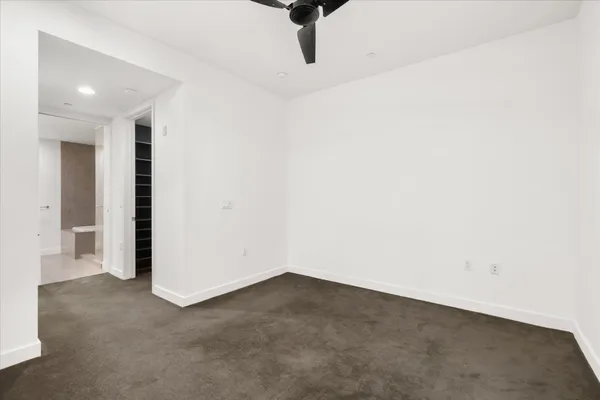 $705,000 | 6001 Carlton Way, Unit 106, Los Angeles, CA 90028