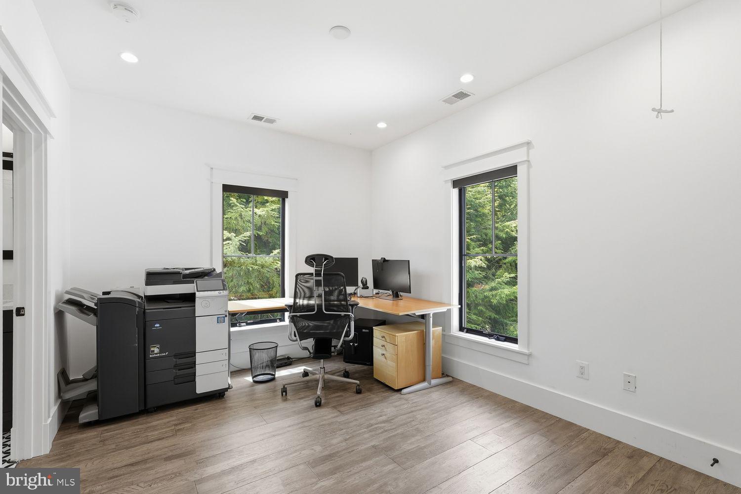 5644 Bent Branch Road Bethesda, MD 20816 - Photo 31 of 48 Gallery Image 31