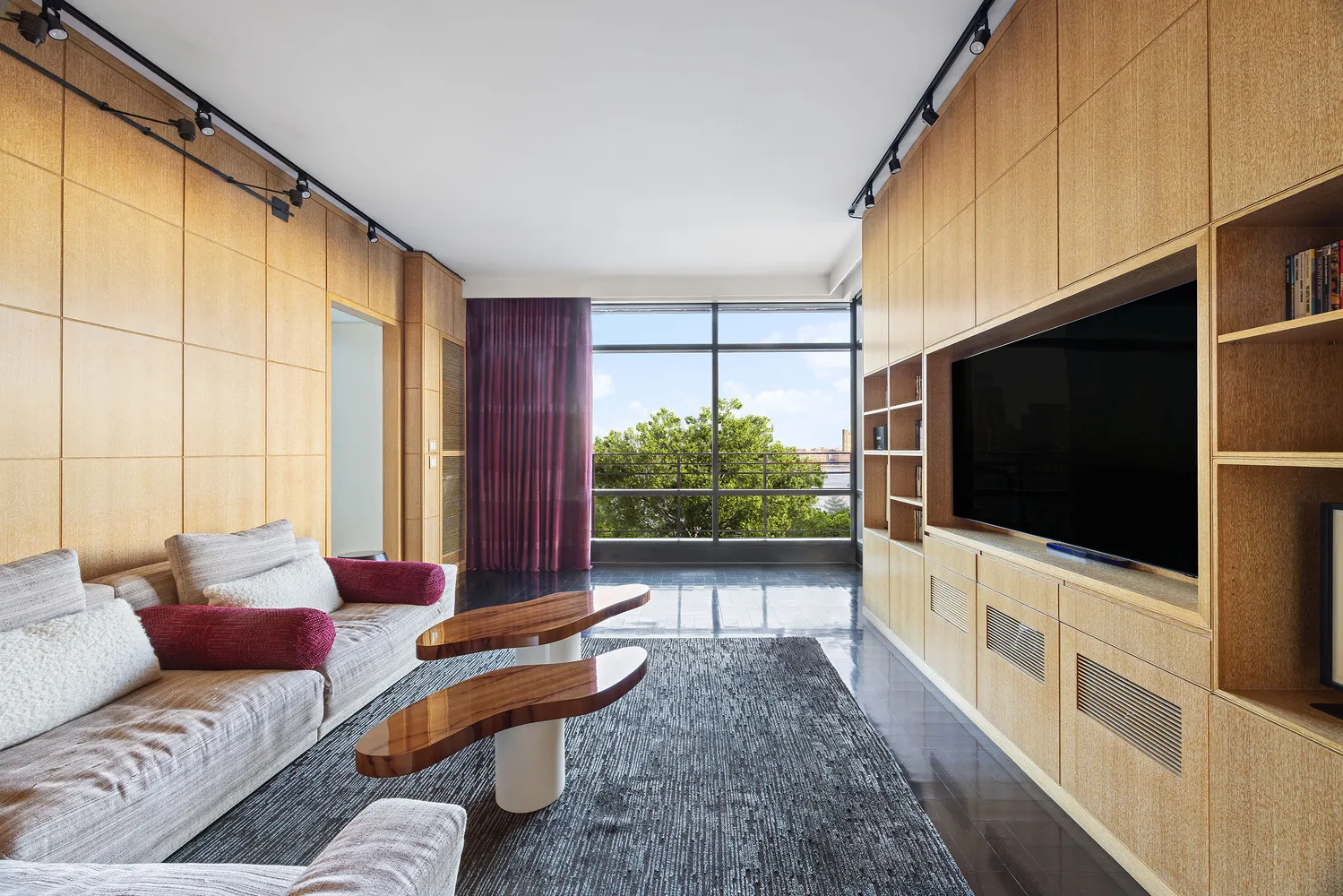 $13,500,000 | 170 East End Avenue, Unit 8EF | Upper East Side