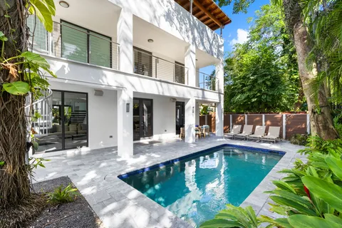 $6,495,000 | 3770-3792 Kumquat Avenue, Miami, FL 33133