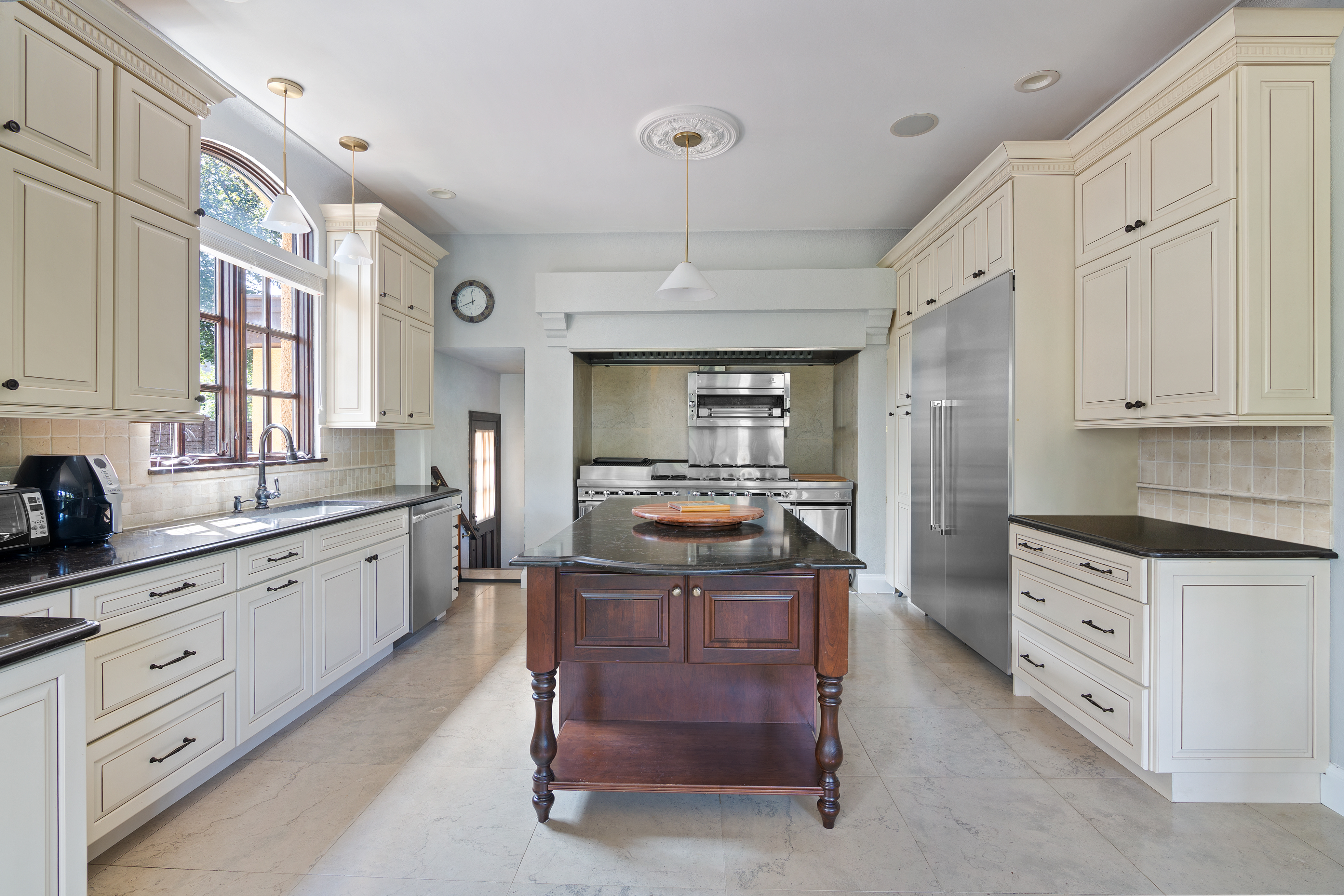 147 85th Street Brooklyn, NY 11209 - Photo 4 of 19