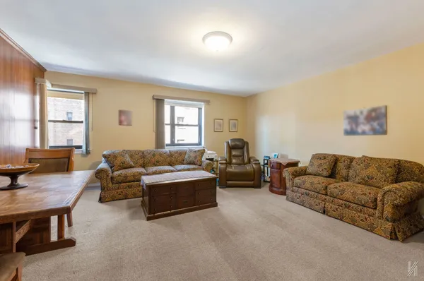$335,000 | 34-10 94th Street, Unit 3D | Jackson Heights