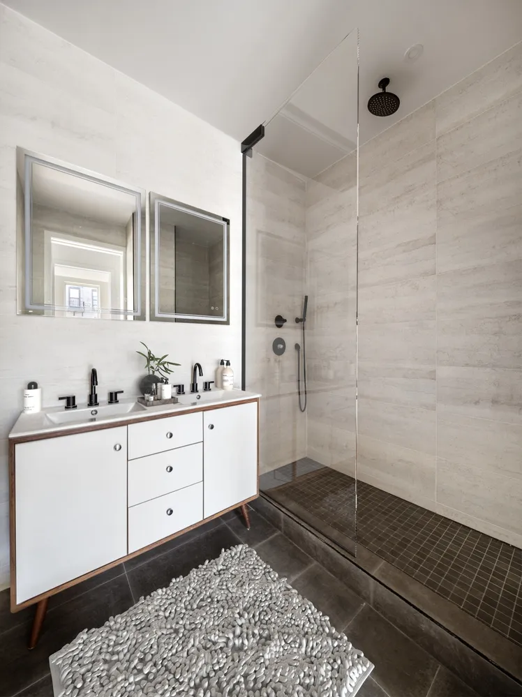 $995,000 | 136 14th Street, Unit 4B | Gowanus