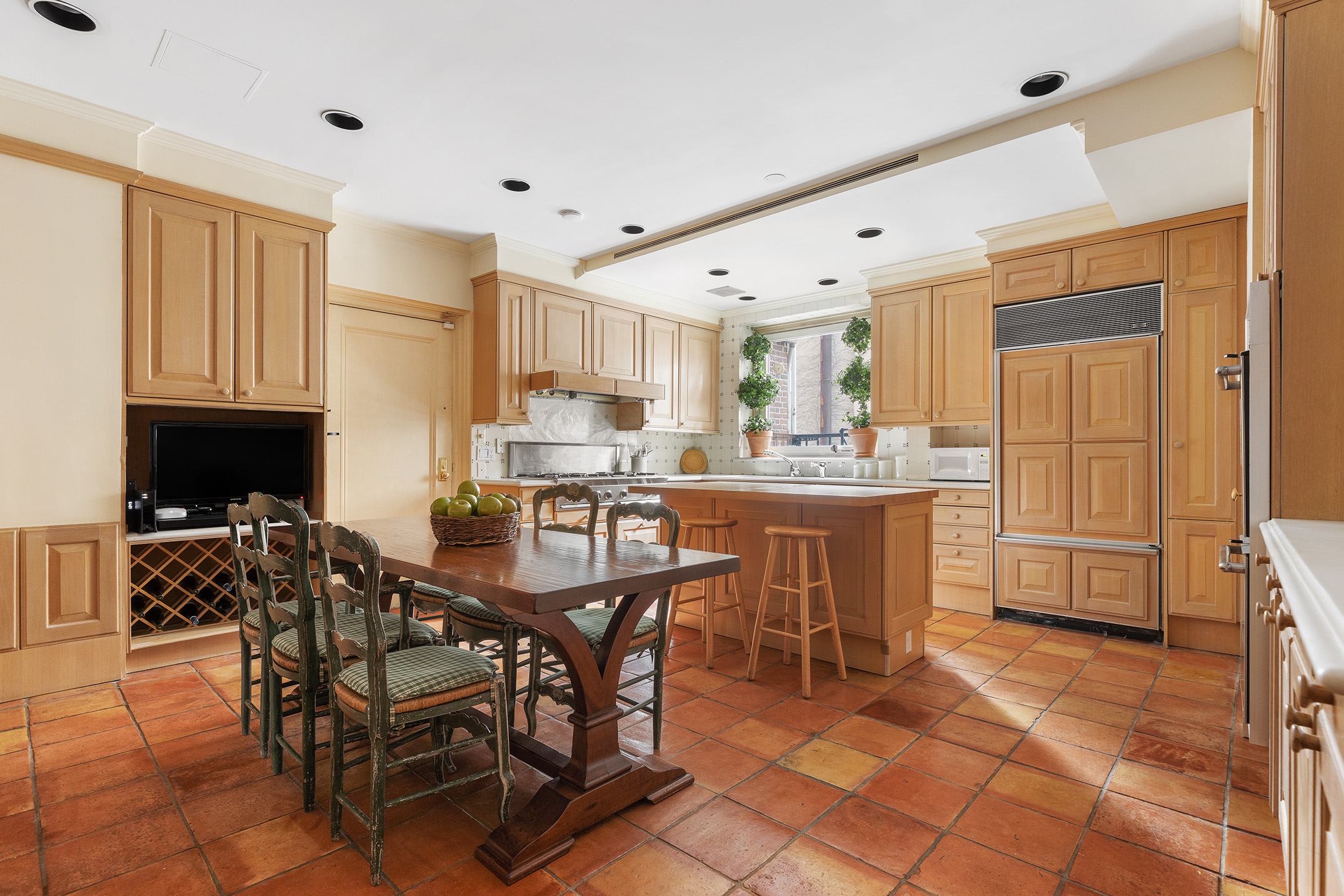 31 East 79th Street, Unit 5E Manhattan, NY 10075 - Photo 11 of 16