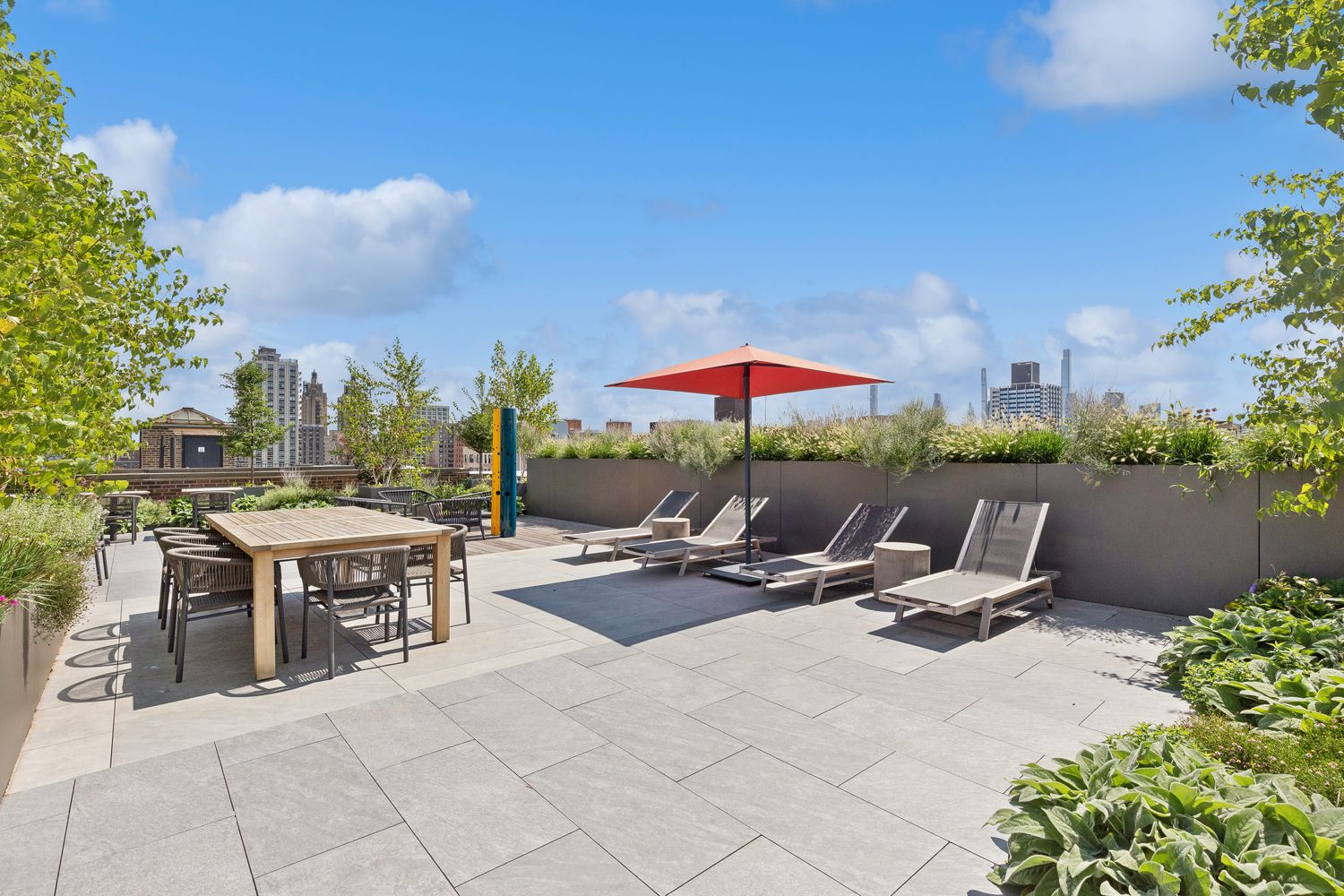 215 West 92nd Street, Unit 15A Manhattan, NY 10025 - Photo 13 of 14 a view of a patio with chairs and tables
