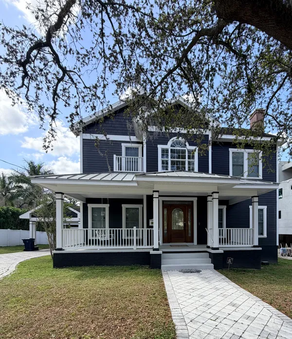 $1,500,000 | 208 West Ross Avenue, Tampa, FL 33602