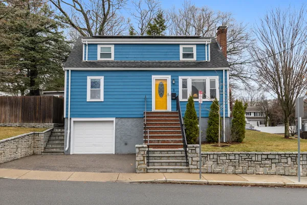 Contact Agent | 5 Baker Street, West Roxbury, MA 02132