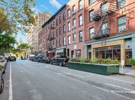$3,350,000 | 37 Henry Street | Brooklyn Heights