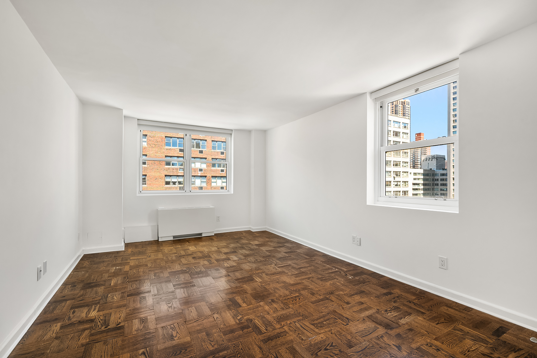 501 East 79th Street, Unit 11E Manhattan, NY 10075 - Photo 7 of 17