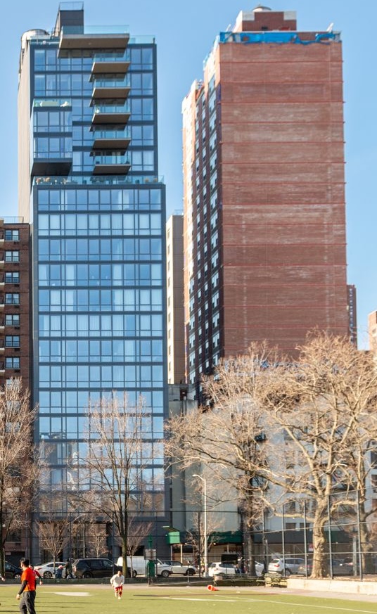 302 East 96th Street, Unit 1103 Manhattan, NY 10128 - Photo 21 of 22 a building view