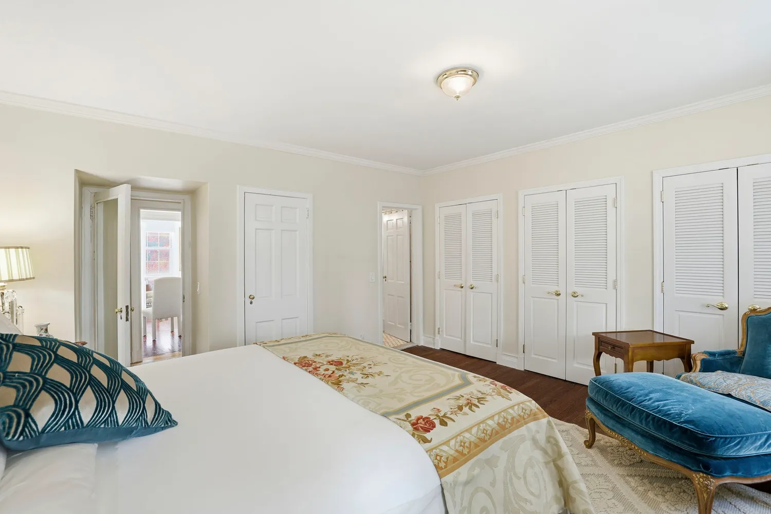 $875,000 | 10 Brooklands, Unit 1H, Bronxville, NY 10708