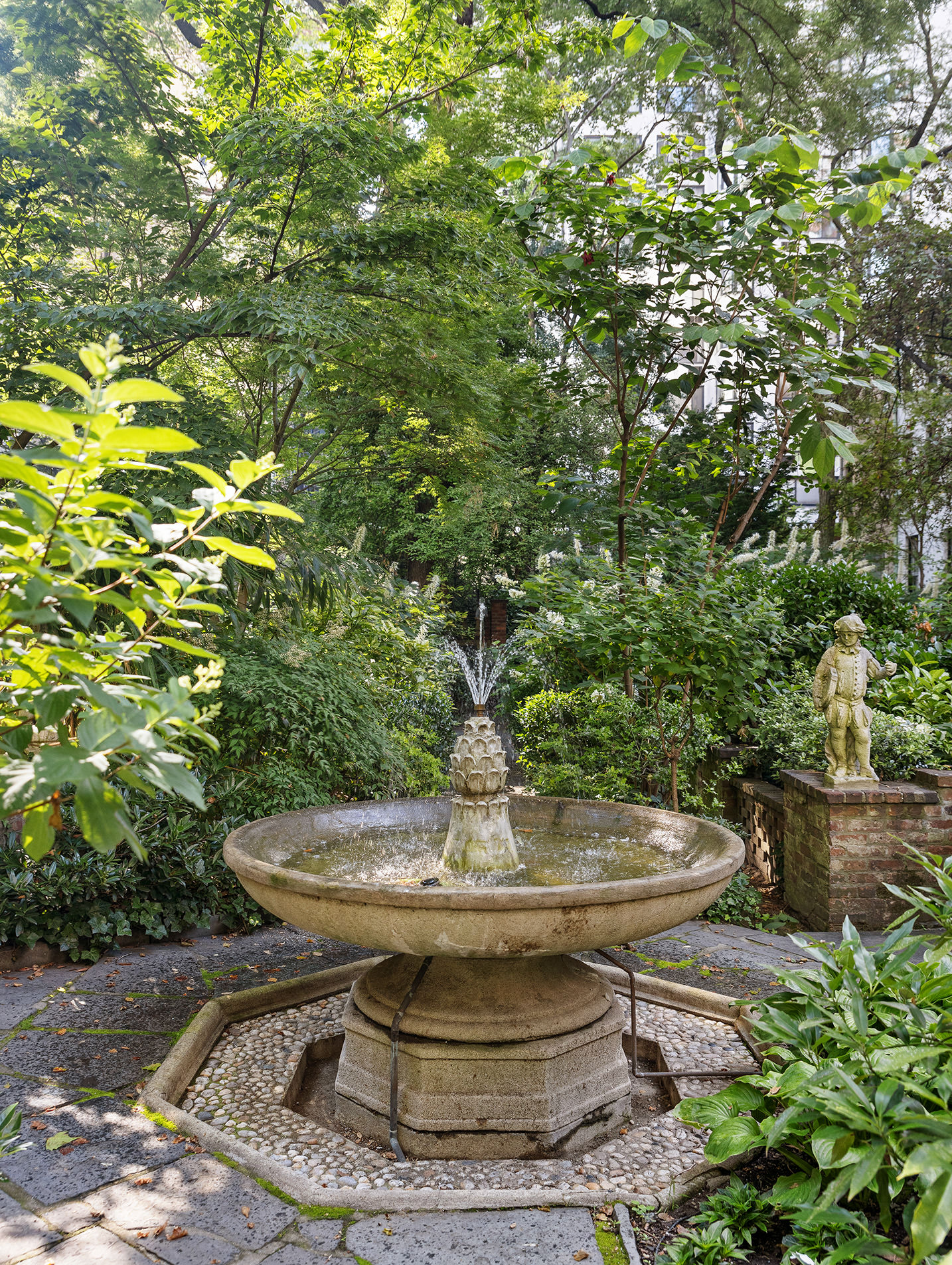 246 East 49th Street Manhattan, NY 10017 - Photo 35 of 39