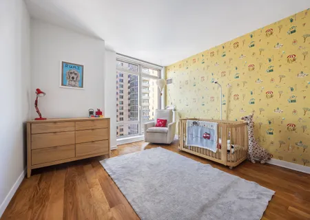 $3,600,000 | 2 Northside Piers, Unit 19K | Williamsburg