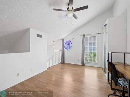 $369,999 | 5095 Heatherhill Lane, Unit 8, Boca Raton, FL 33486