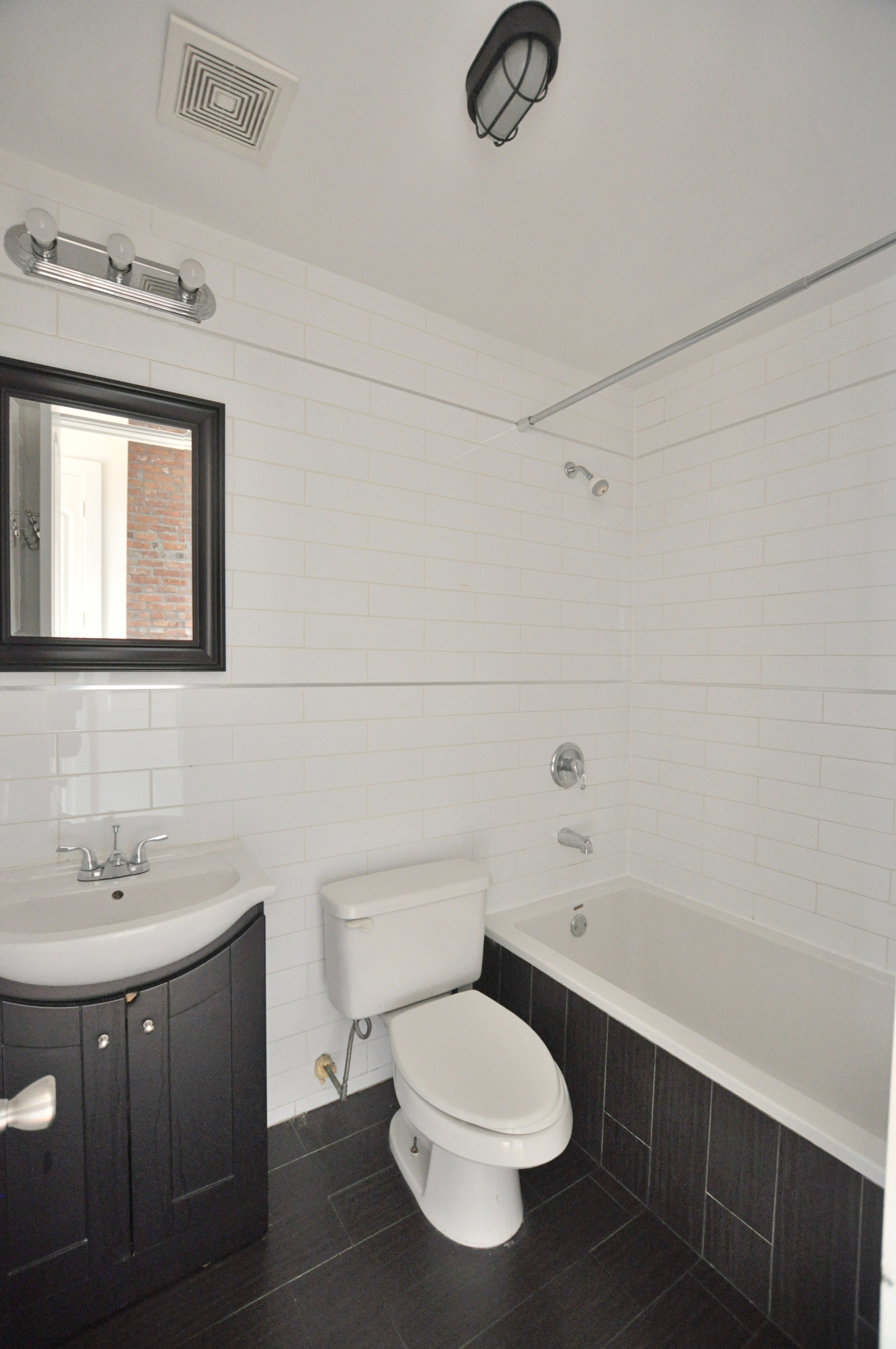 299 Pulaski Street, Unit 2 Brooklyn, NY 11206 - Photo 8 of 9