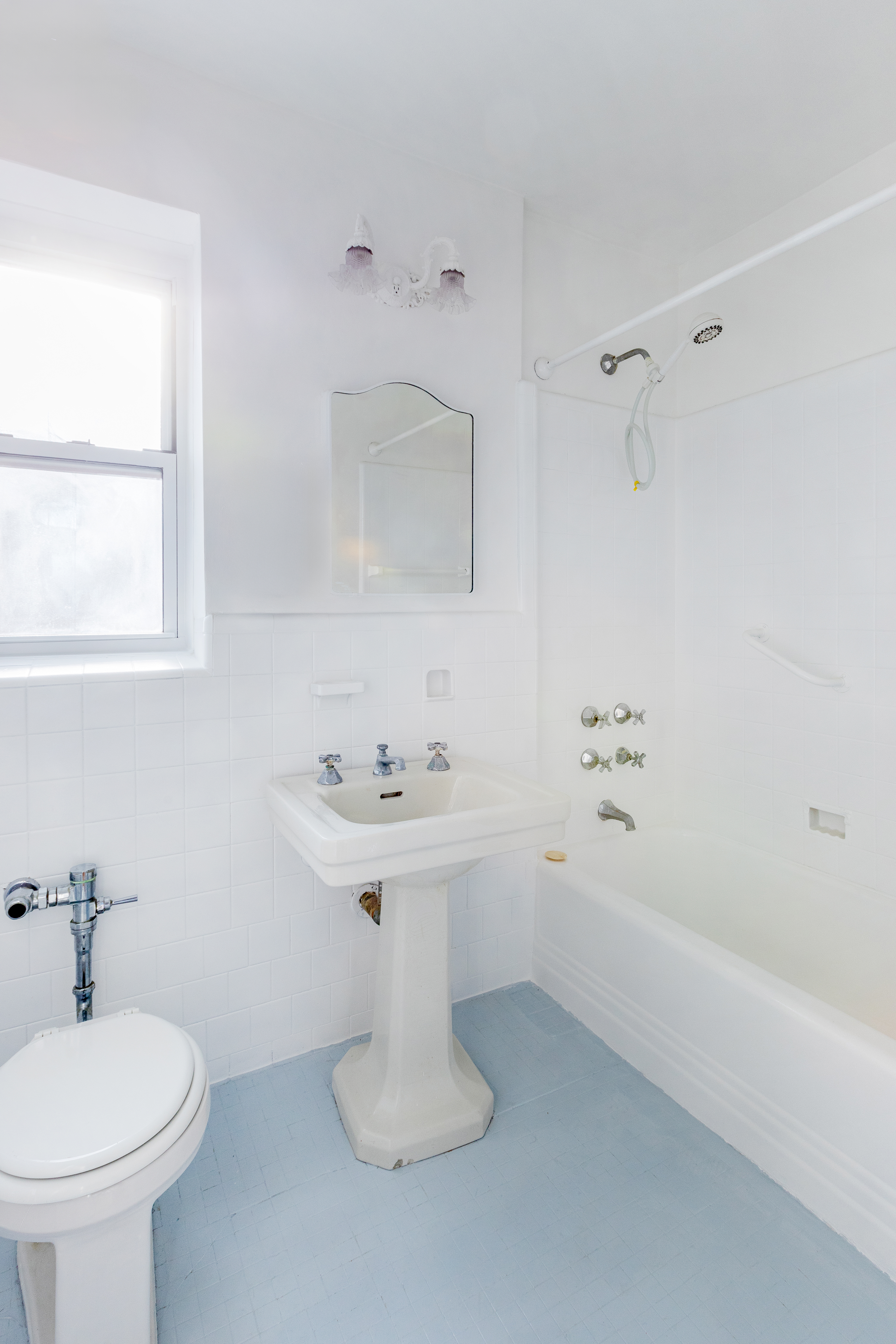 474 West 238th Street, Unit 4I Bronx, NY 10463 - Photo 7 of 20