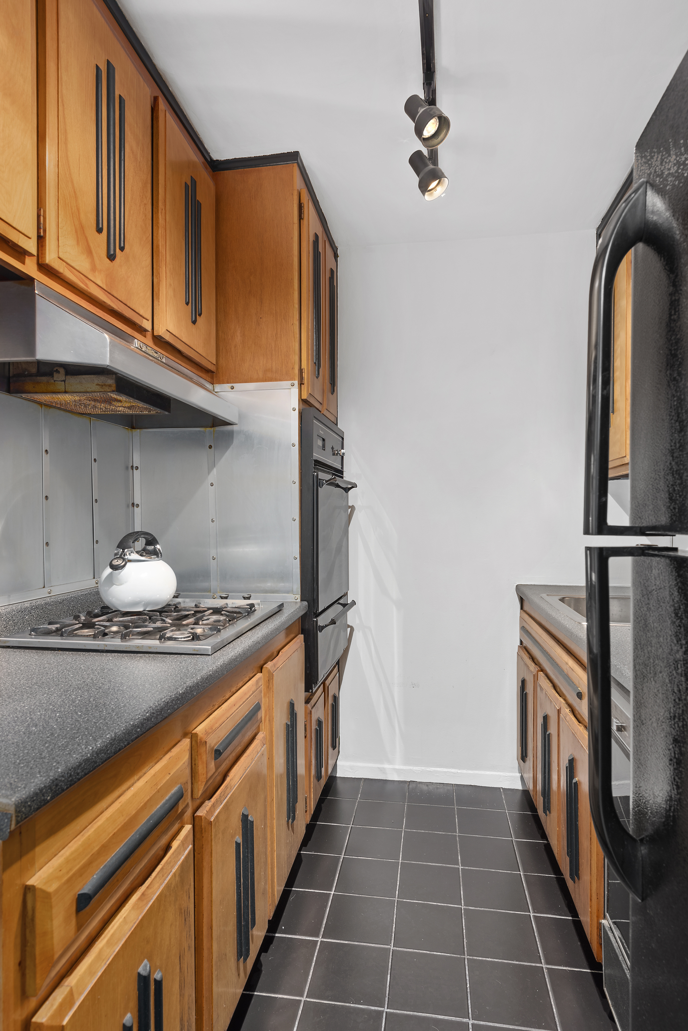 7 East 14th Street, Unit 1012 Manhattan, NY 10003 - Photo 4 of 6