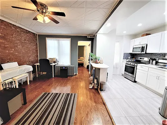 441 63rd Street, Unit 1R Brooklyn, NY 11220 - Photo 4 of 10