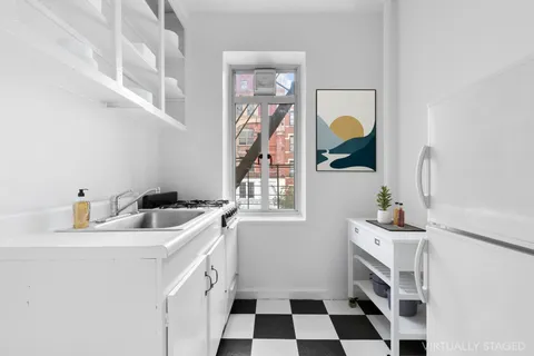 $495,000 | 155 West 20th Street, Unit 4F | Chelsea