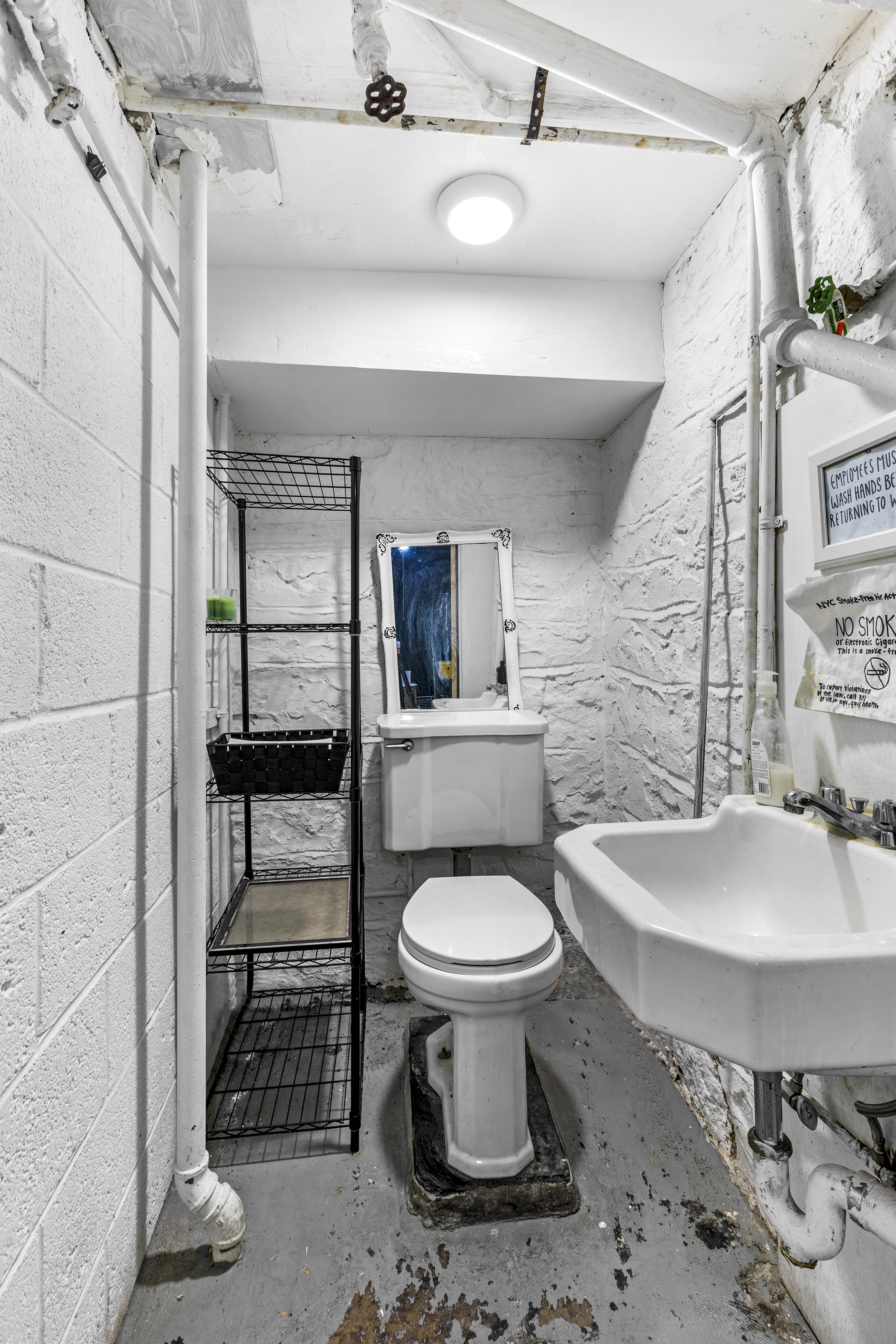 487 Seneca Avenue Queens, NY 11385 - Photo 14 of 19