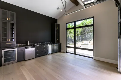$3,990,000 | 4713 Pecan Chase, Austin, TX 78738