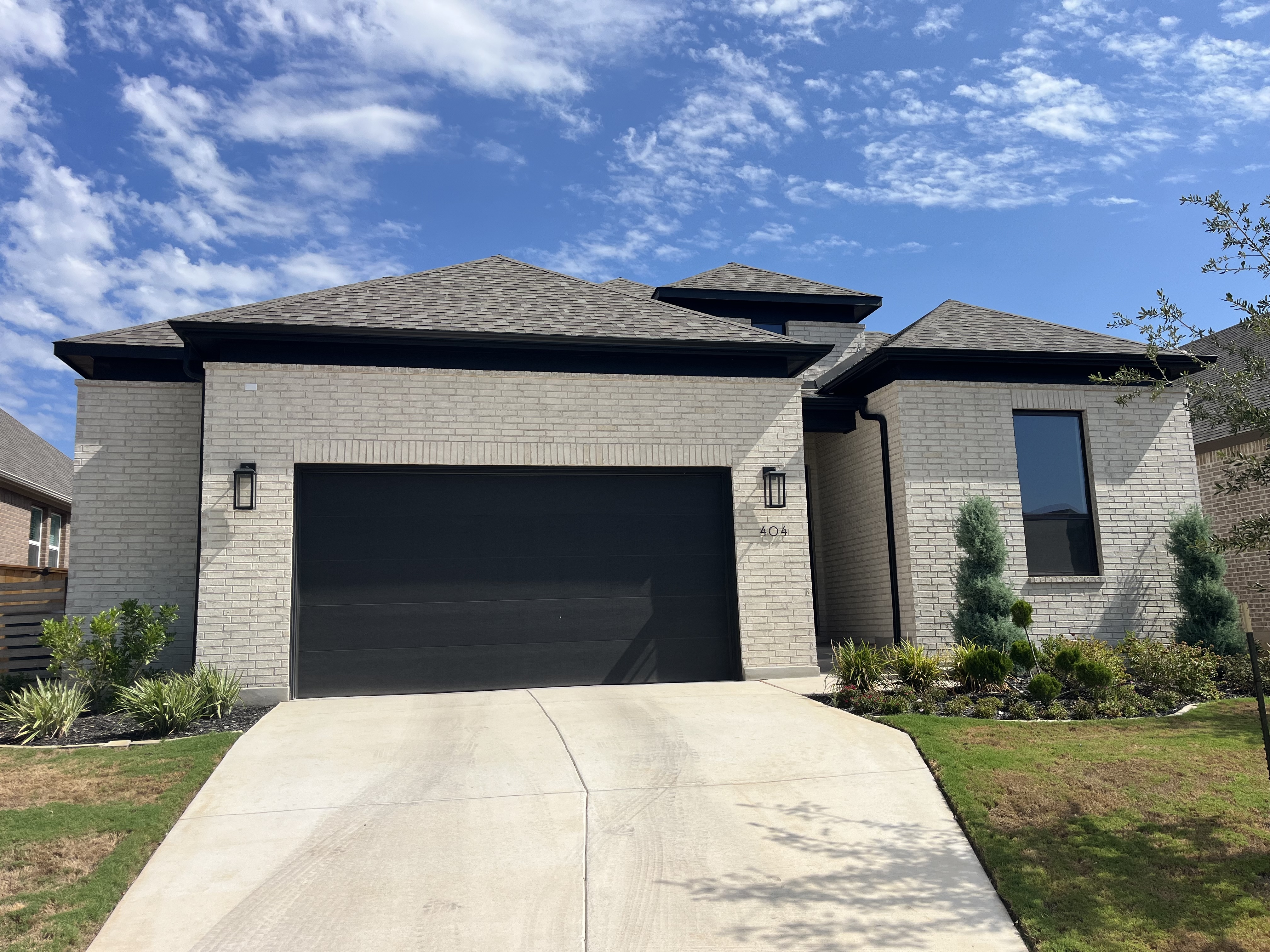 404 Jackson River Loop Kyle, TX 78640 - Photo 4 of 14 Gallery Image 4