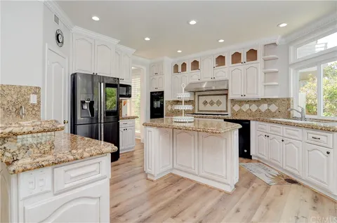 $2,275,000 | 30511 Via Lindosa, Laguna Niguel, CA 92677