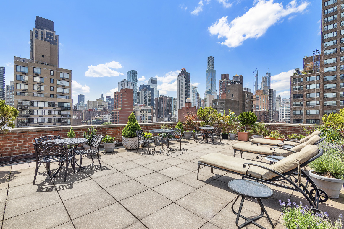 405 East 63rd Street, Unit 6J Manhattan, NY 10065 - Photo 7 of 13 Gallery Image 7