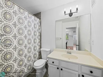 $369,999 | 5095 Heatherhill Lane, Unit 8, Boca Raton, FL 33486