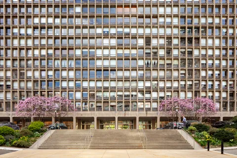 $1,550,000 | 330 East 33rd Street, Unit 21J | Kips Bay