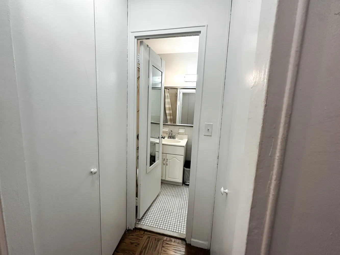 $3,400 | 7 East 14th Street, Unit 824 | Flatiron