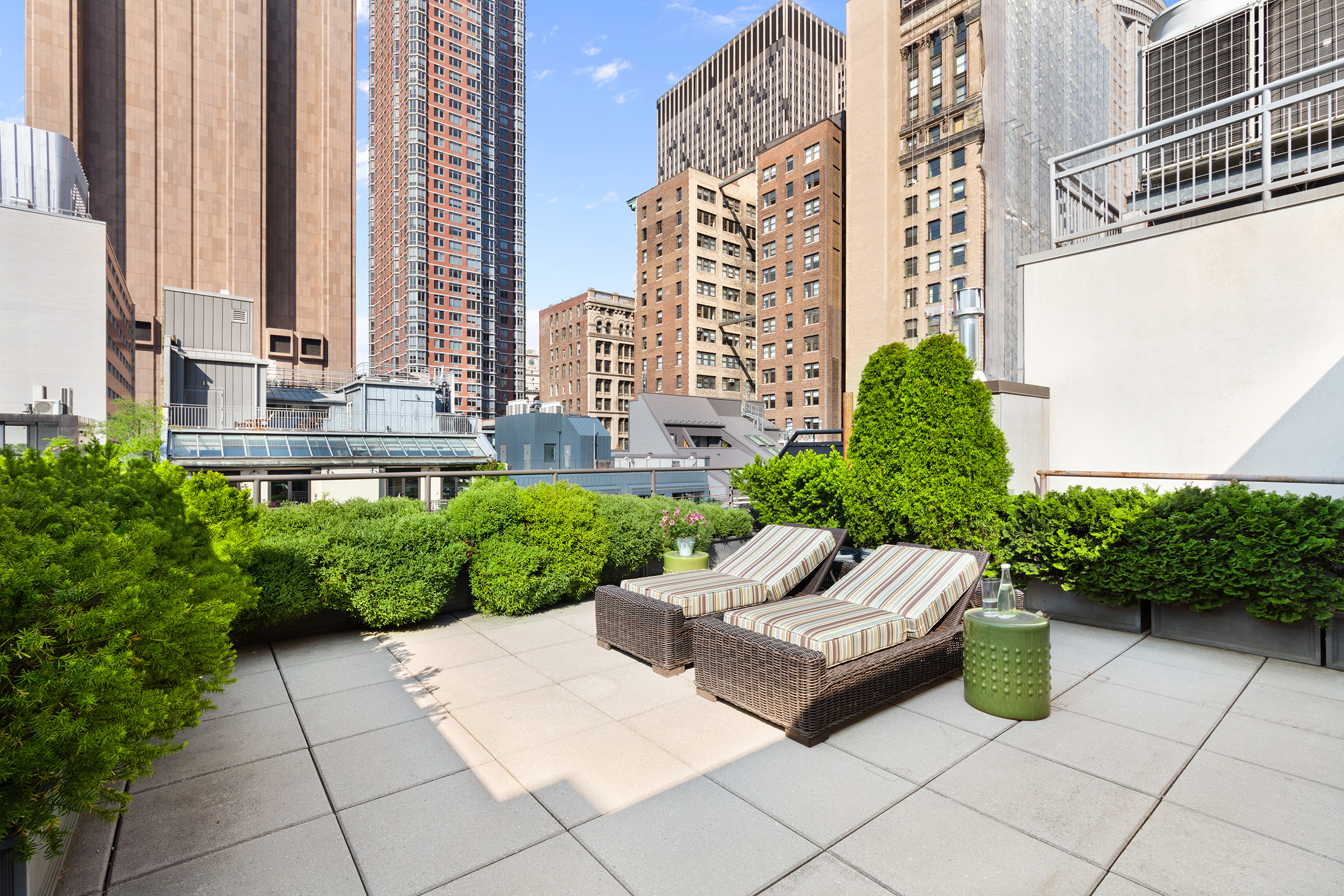 77 Reade Street, Unit PHA Manhattan, NY 10007 - Photo 6 of 14 Gallery Image 6