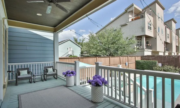 $774,000 | 1330 West 25th Street, Houston, TX 77008