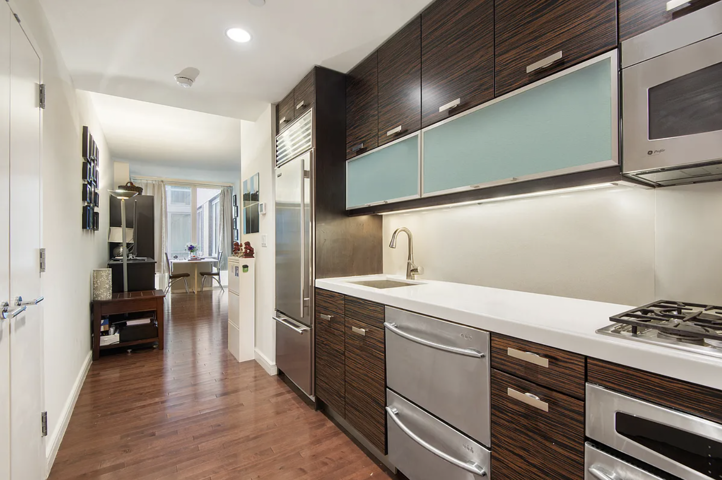 225 East 34th Street, Unit 3A Manhattan, NY 10016 - Photo 2 of 15