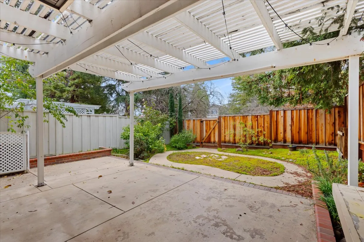 $988,000 | 3873 Inverness Common, Livermore, CA 94551