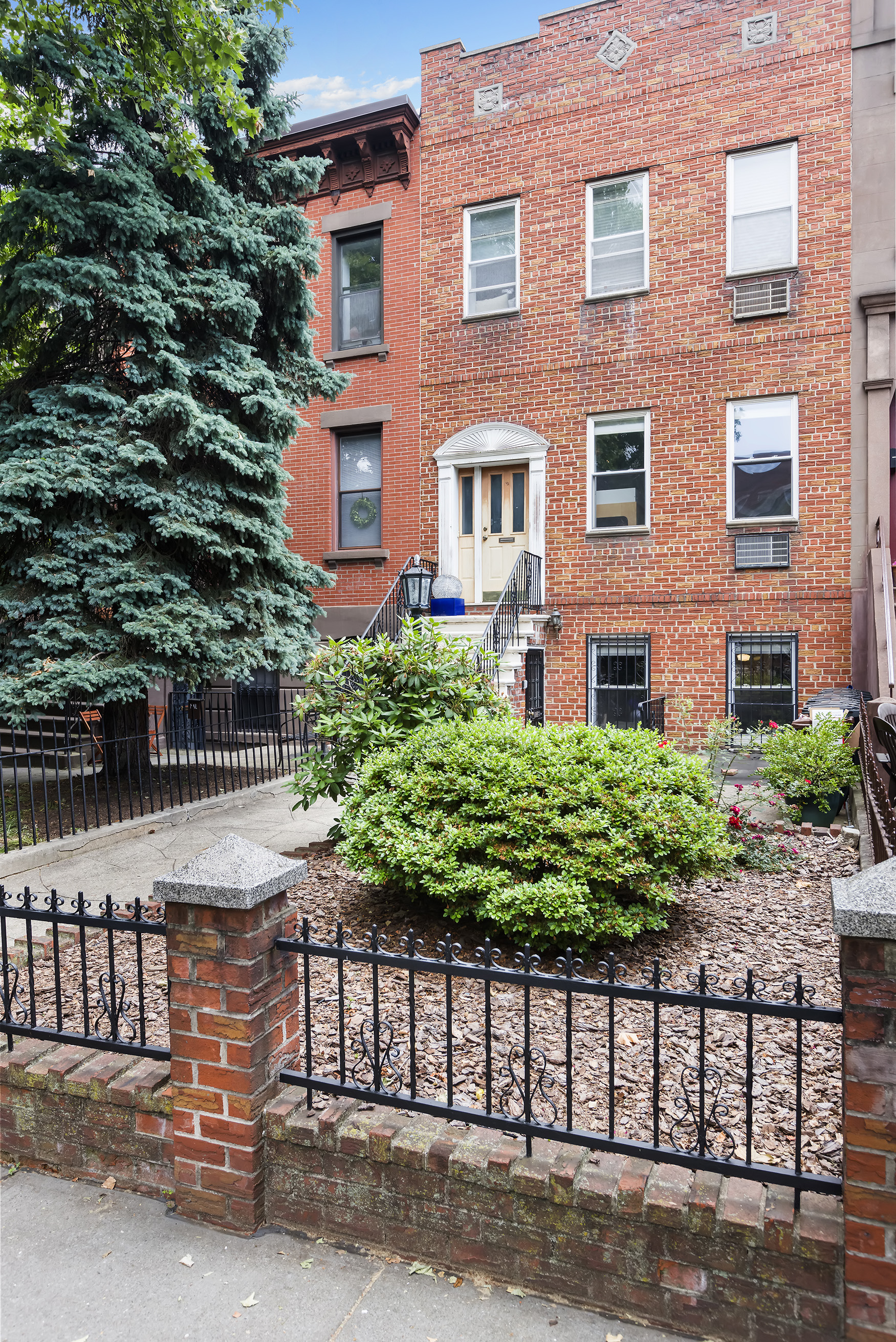 37 4th Place Brooklyn, NY 11231 - Photo 13 of 14