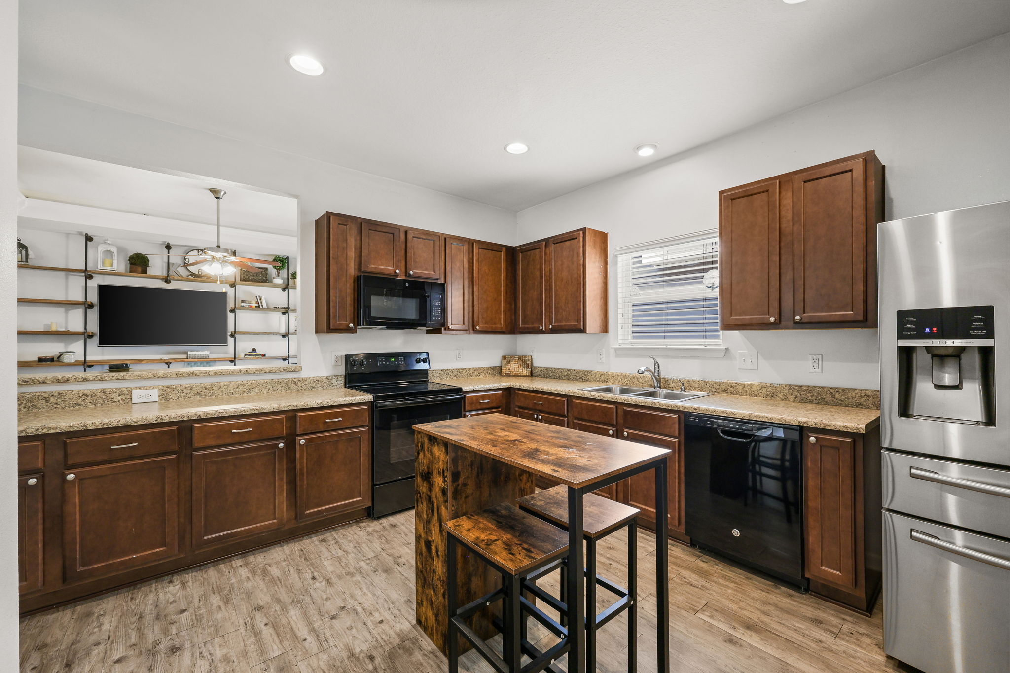 253 Nelly Street Freeport, FL 32439 - Photo 8 of 47