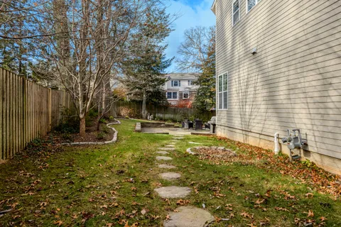 $2,450,000 | 1228 Providence Terrace, McLean, VA 22101