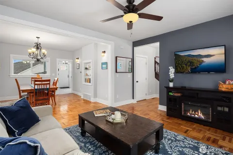 $620,000 | 3020 Gedney Street, Everett, WA 98201